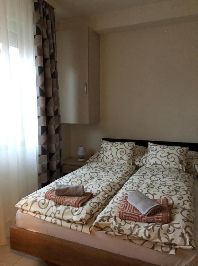 Jacint Apartman Bed and Breakfast Hajdúszoboszló Eksteriør billede