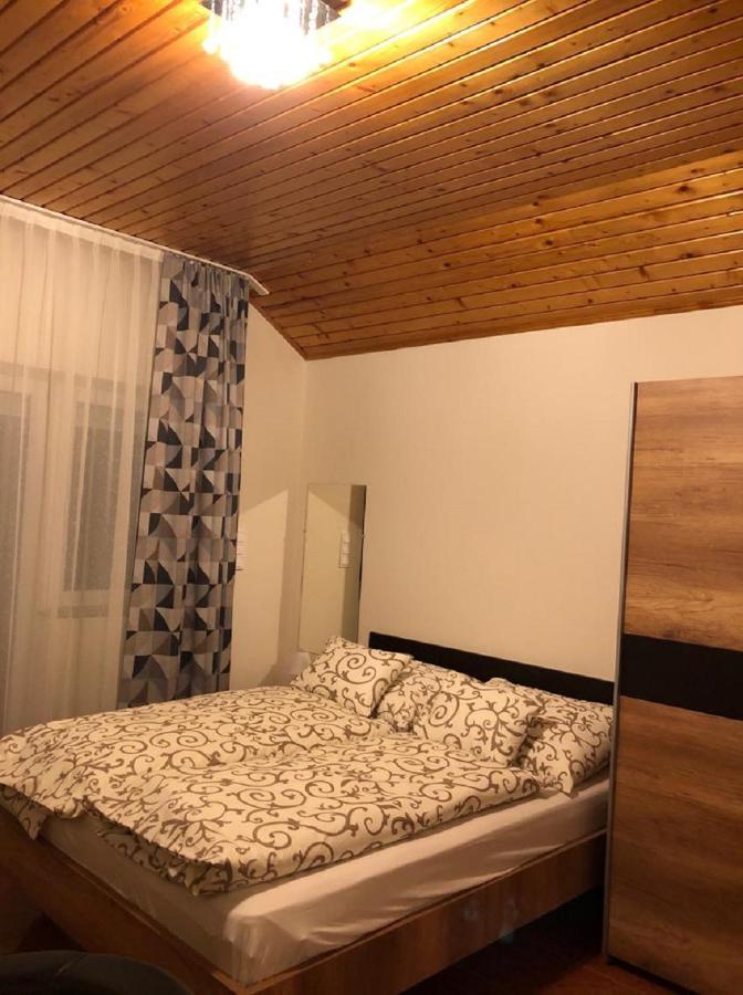 Jacint Apartman Bed and Breakfast Hajdúszoboszló Eksteriør billede