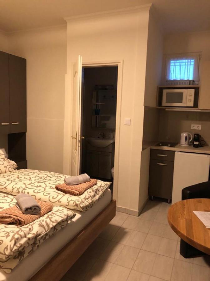Jacint Apartman Bed and Breakfast Hajdúszoboszló Eksteriør billede